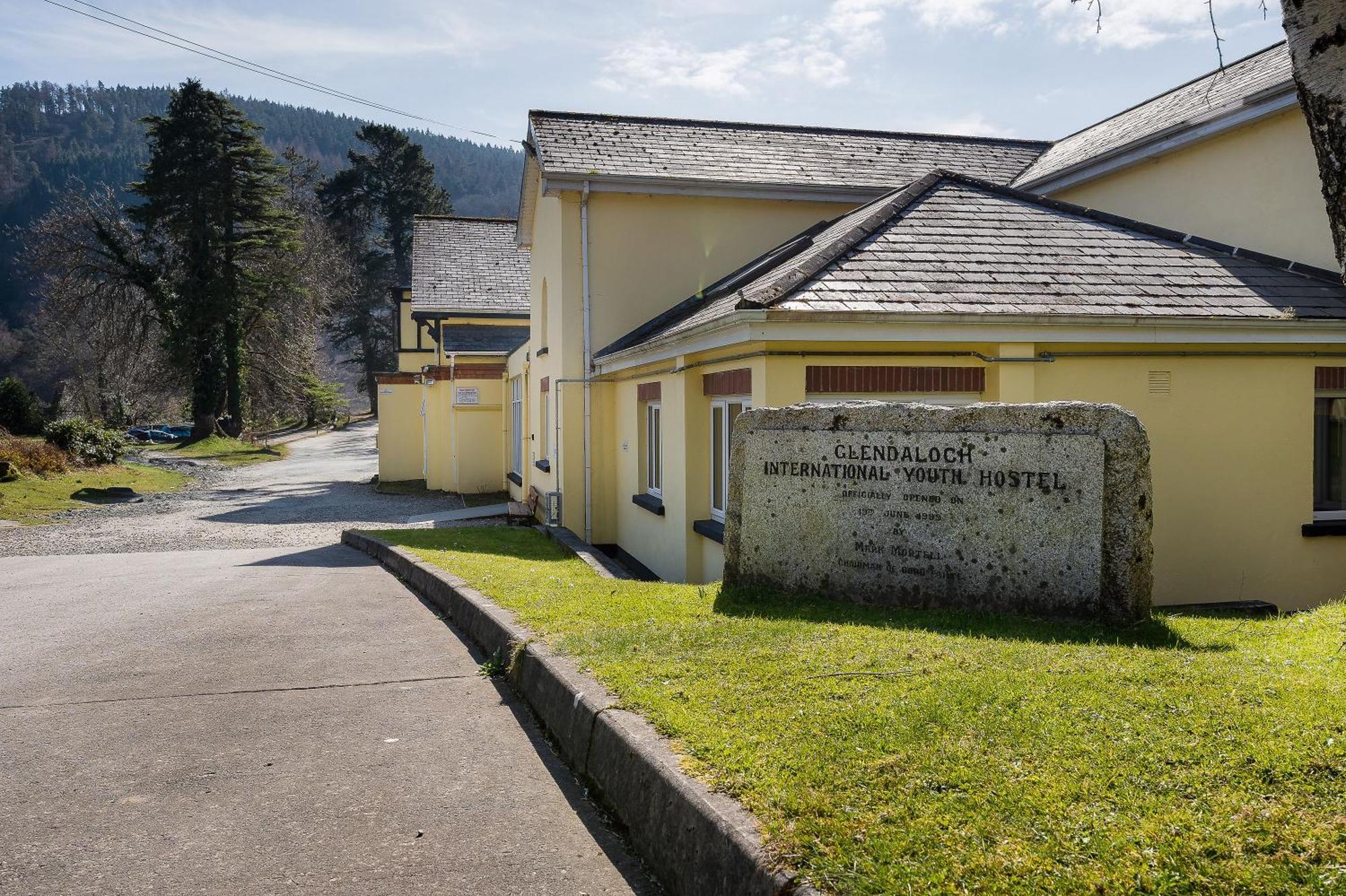 Glendalough International Youth Hostel Laragh Exterior foto