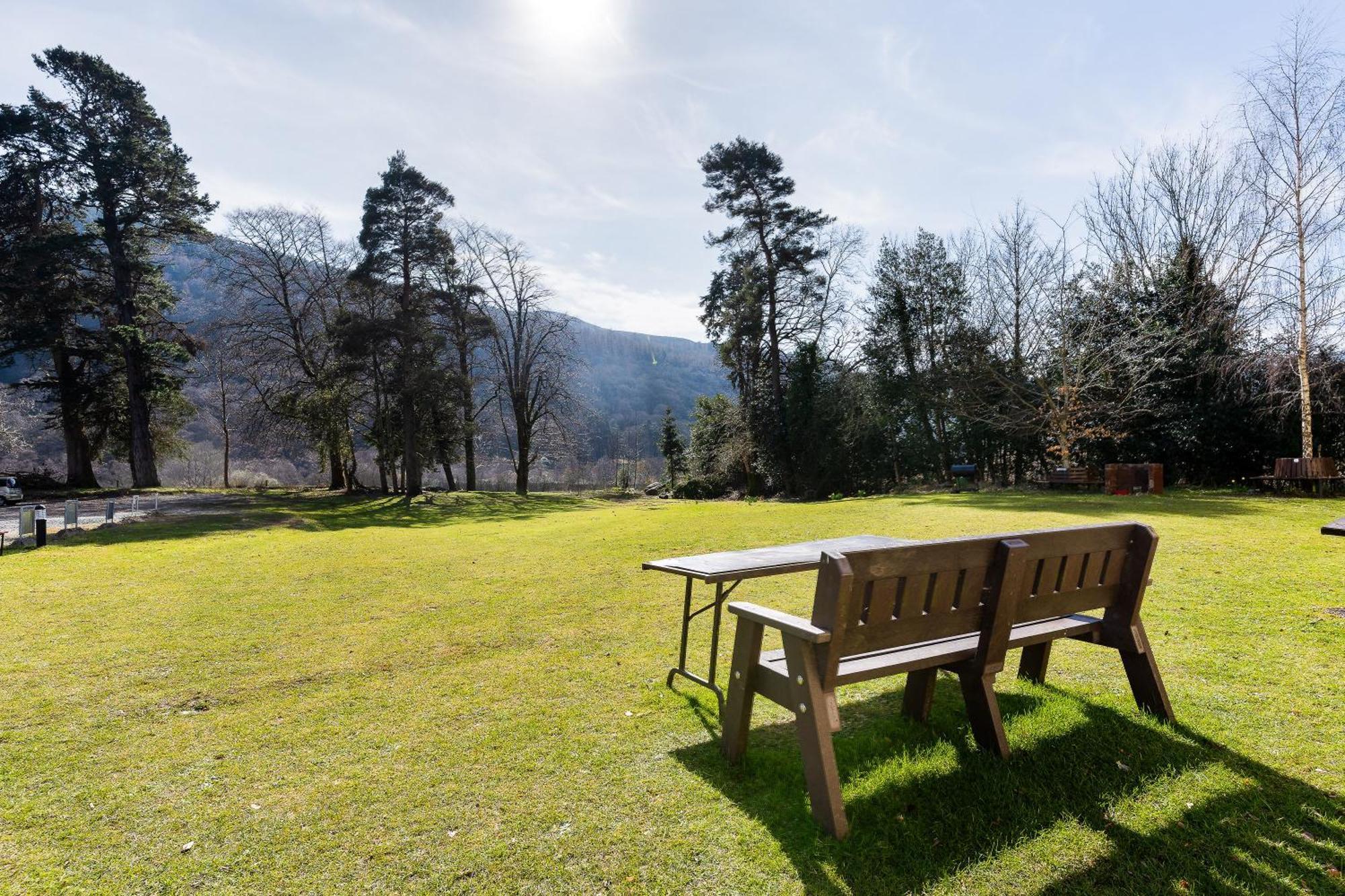 Glendalough International Youth Hostel Laragh Exterior foto