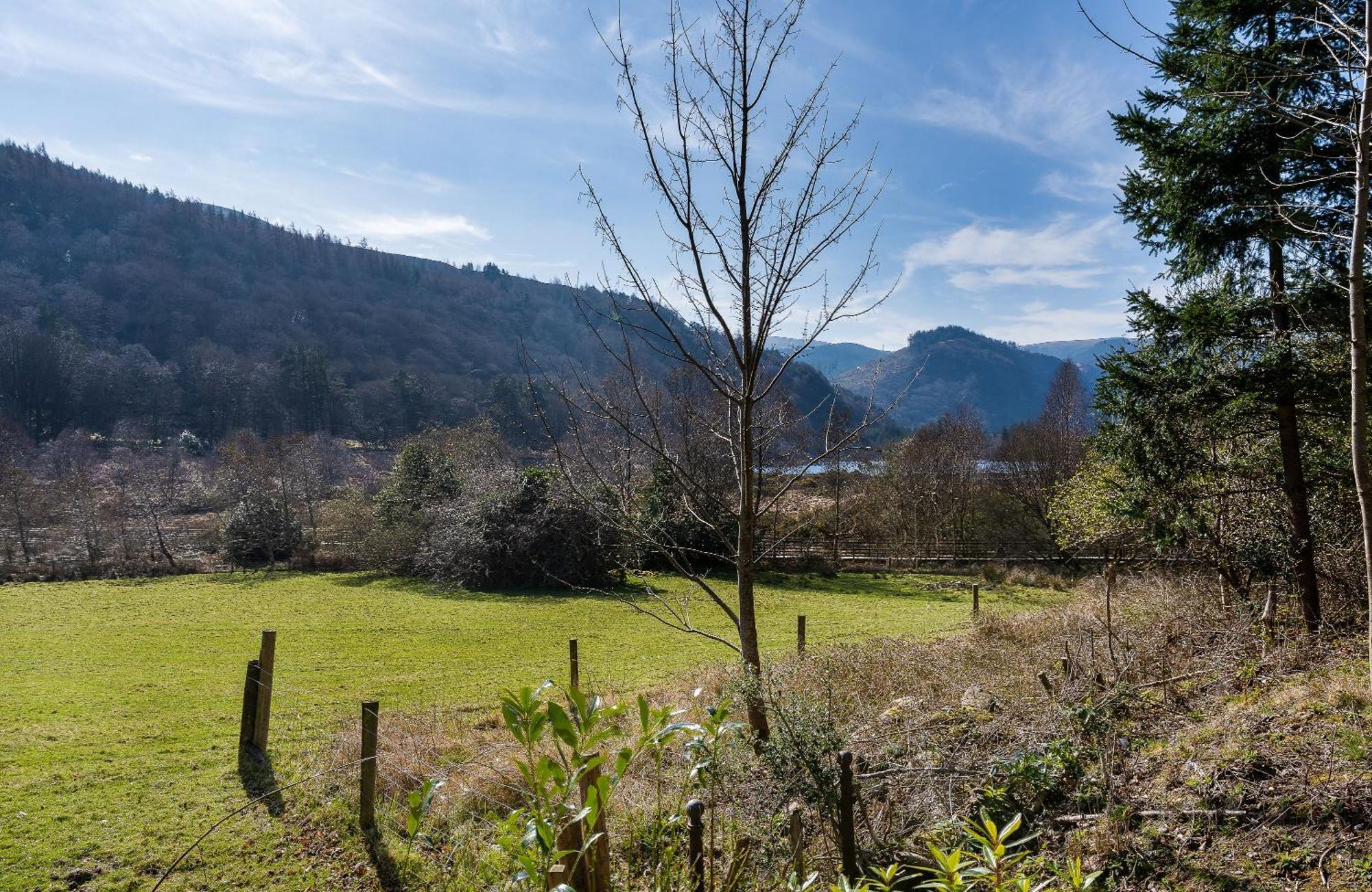 Glendalough International Youth Hostel Laragh Exterior foto